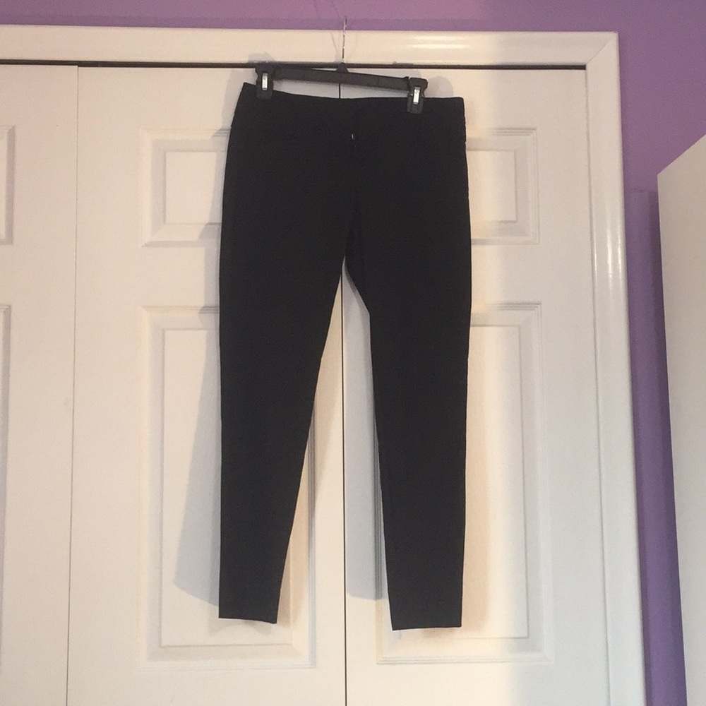 The limited trouser